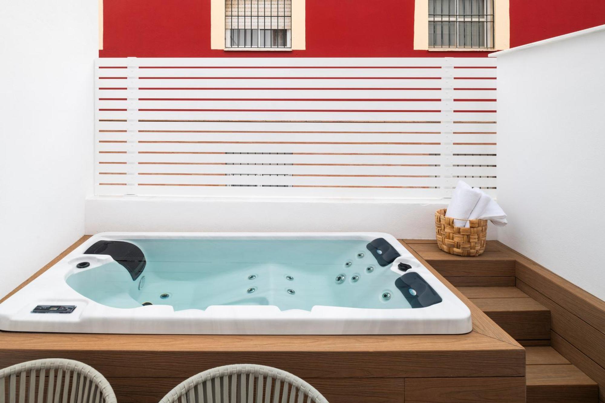 Magno Apartments Santa Clara - Private Terraces With Jacuzzi Sevilla Exteriör bild