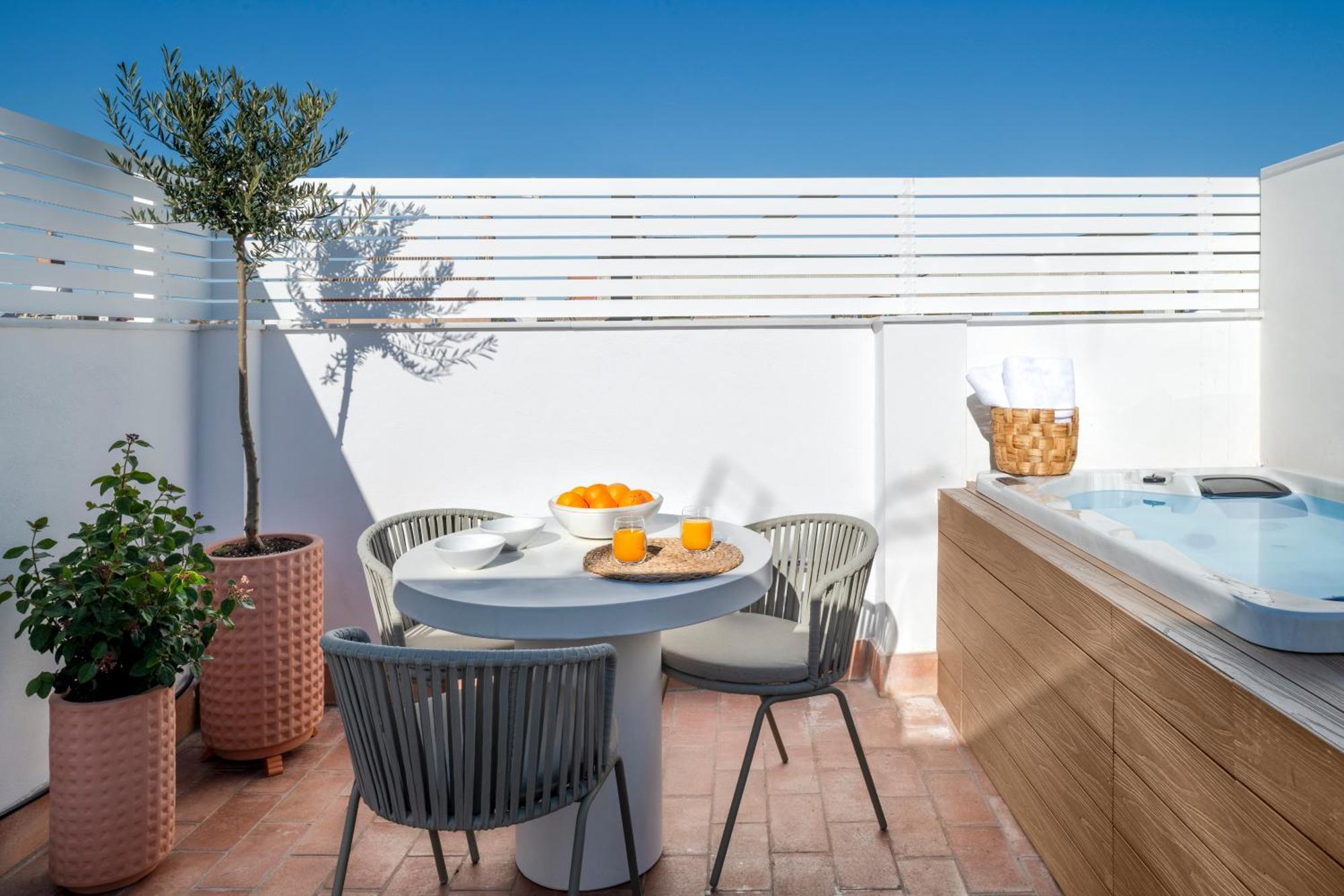 Magno Apartments Santa Clara - Private Terraces With Jacuzzi Sevilla Exteriör bild
